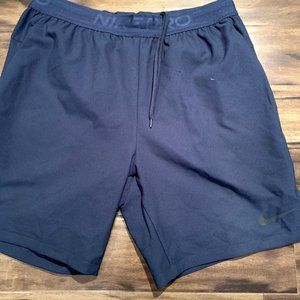 NIKE blue Black Shorts Size: Large